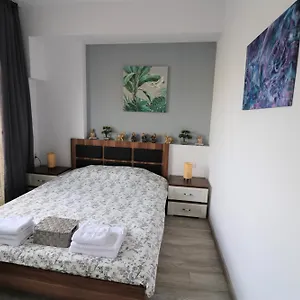 Cozy Deluxe - Old Town - Free Minibar Apartament